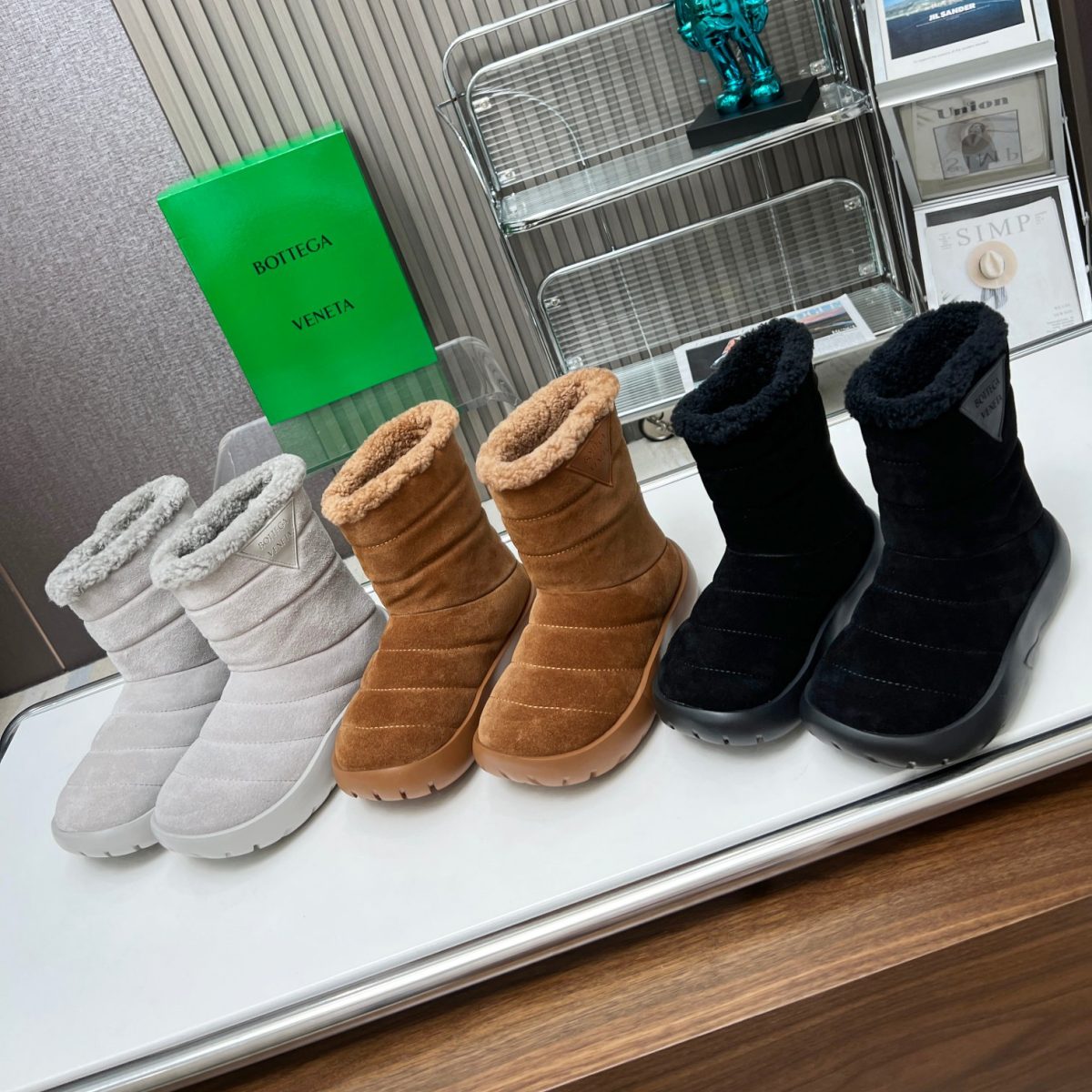 Bottega Veneta Men Women Snow Boots Size 36-45 - Image 1