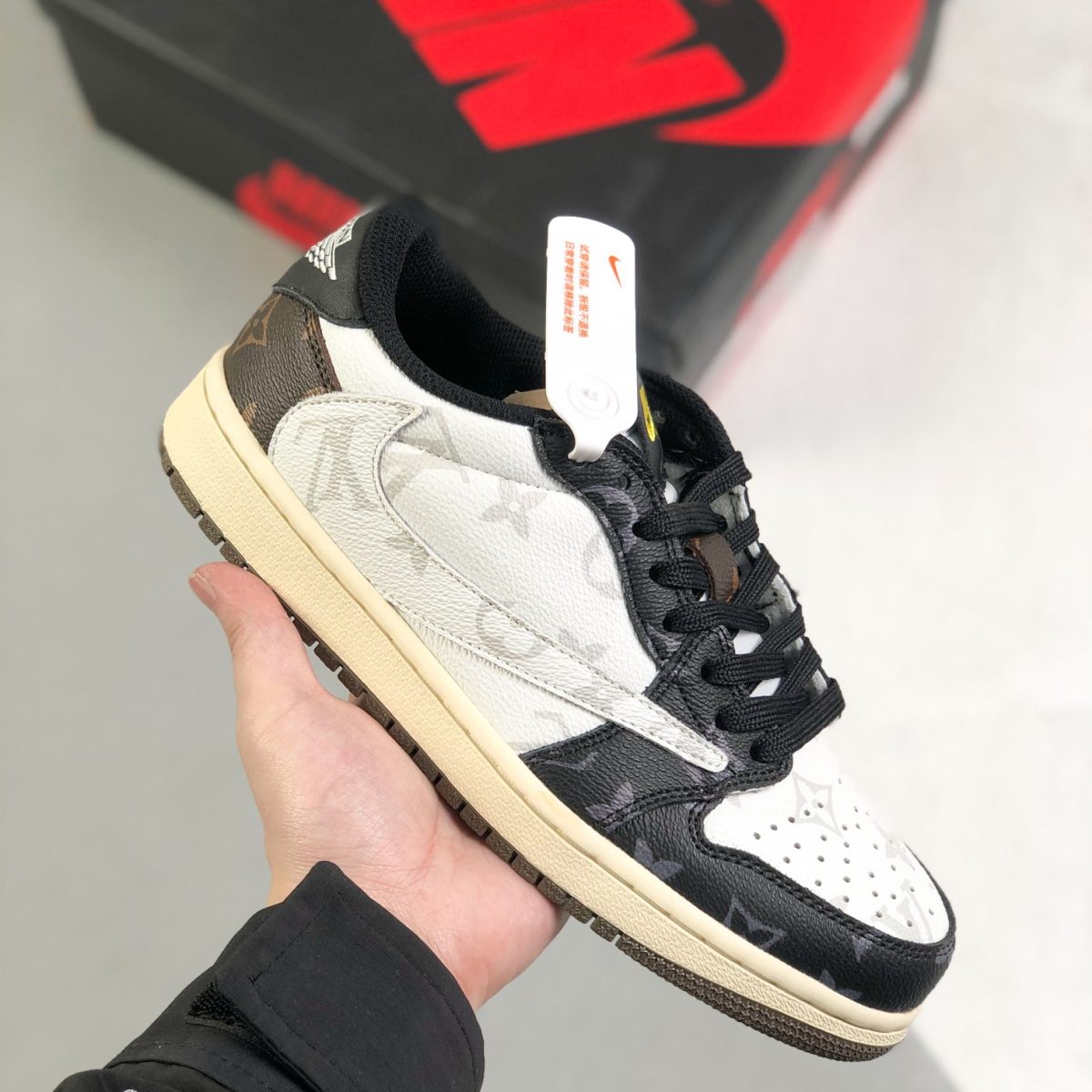 Nike Air Jordan 1 x Travis Scott Low Top Sneaker Shoes Gr. 36-46 - Image 1