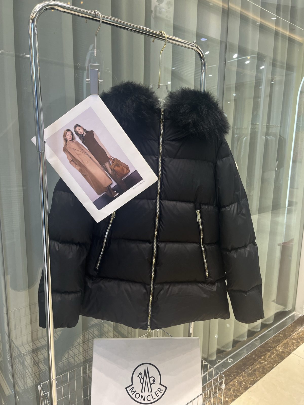 Moncler 25SS Laichefur Women Down Jacket Size 1-4 - Image 1