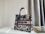 Dior Tote Women Handbags Bags 2-Size - Image 8