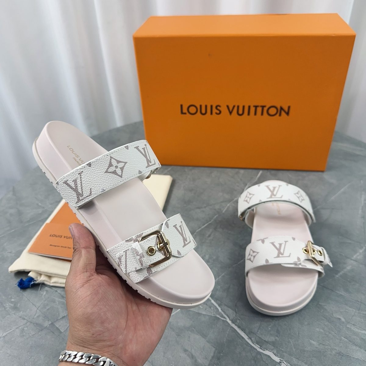 Louis Vuitton 2024ss Slippers Size 36-45 - Image 1
