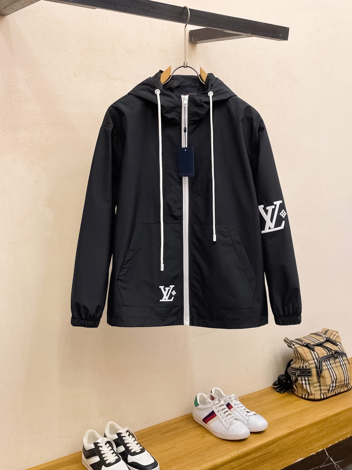 Louis Vuitton Unisex Jacket Size M-XXXL - Image 1