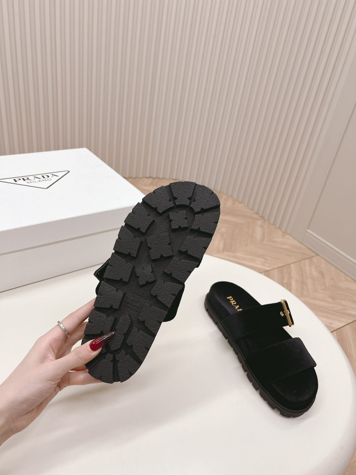 Prada 2024ss Slippers Size 36-40 - Image 9