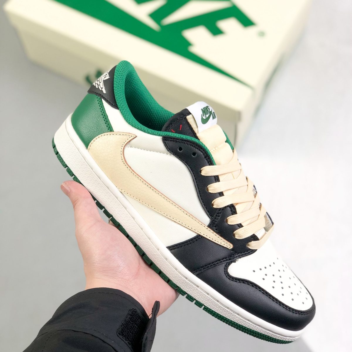 Nike Air Jordan 1 x Travis Scott Low Top Sneaker Shoes Gr. 36-46 - Image 1