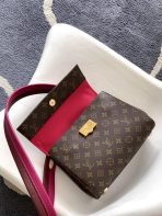 Louis Vuitton M42738 Cluny bb Women Bags Size 28*20*10cm - Image 7