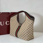 Gucci GG Supreme Shopping Bags Size 60*47*16cm - Image 2