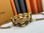 Louis Vuitton N40562 Shoulder Bags Size 20cm - Image 5