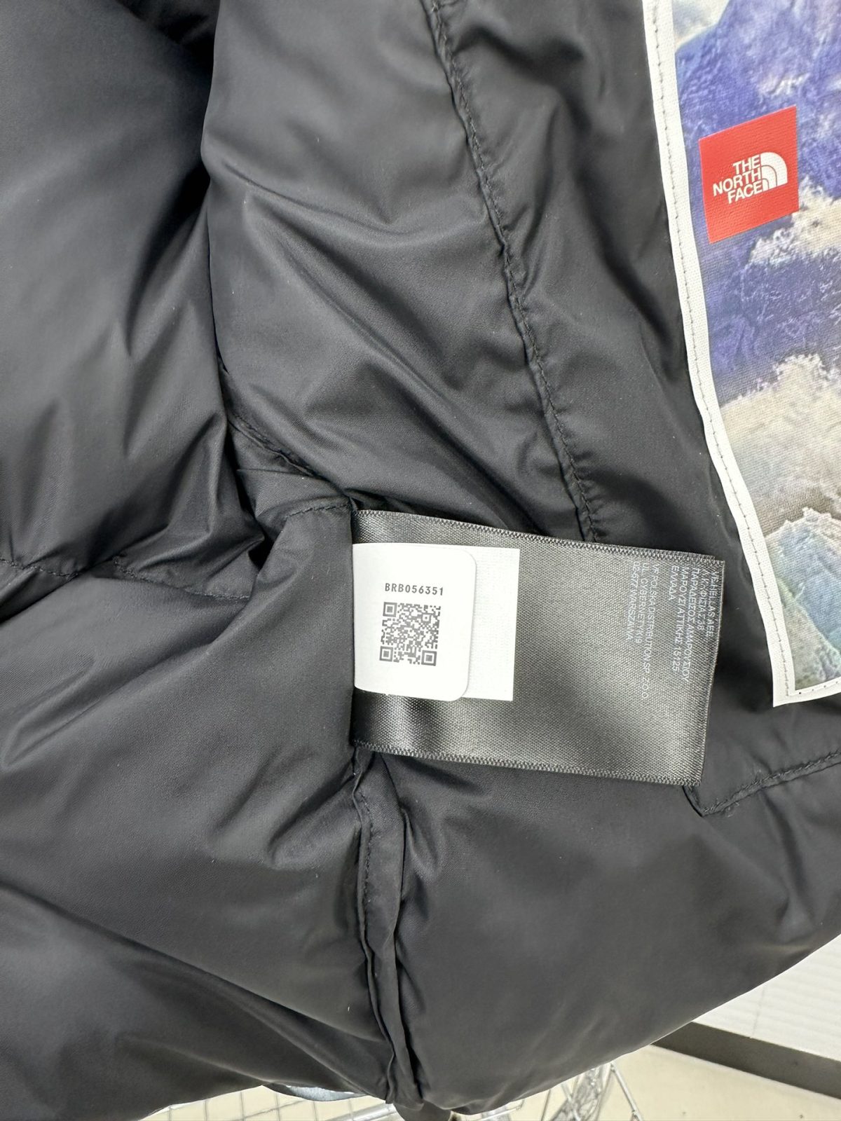 The North Face 1992 Men Women Winter Jacket XS-XXL - Image 9