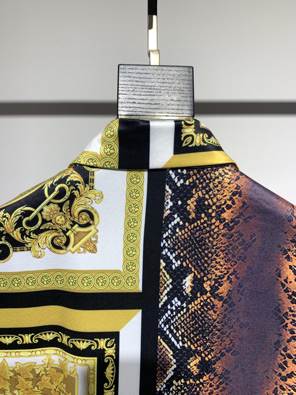 Versace 2025 new Shirt Size S-2XL - Image 5