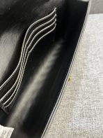 Bottega Veneta Andiamo Clutch 30*13*4cm - Image 8