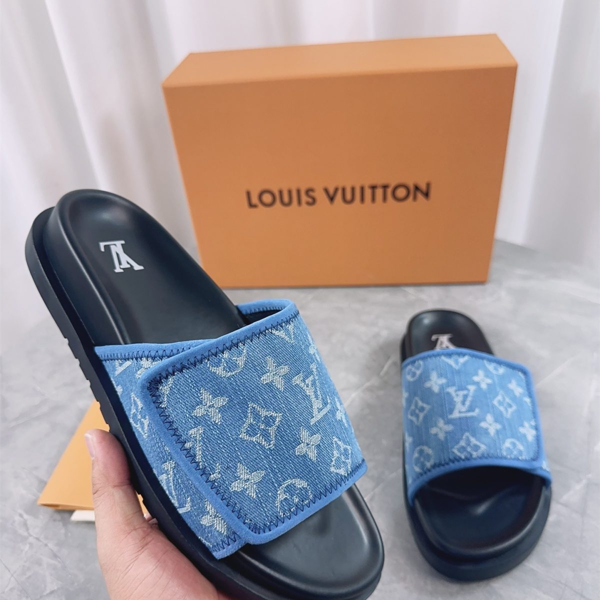 Louis Vuitton 2024ss Slippers Size 36-45 - Image 1