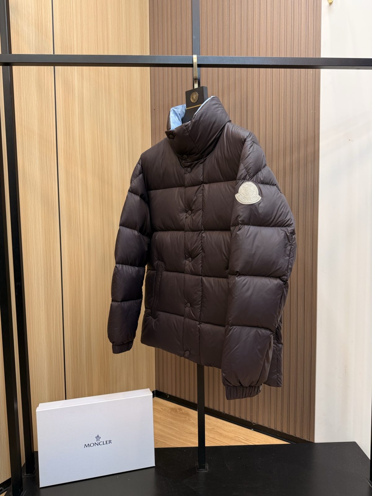 Moncler 25ss Derovx Unisex Winter Jacket Size 1-5 - Image 2
