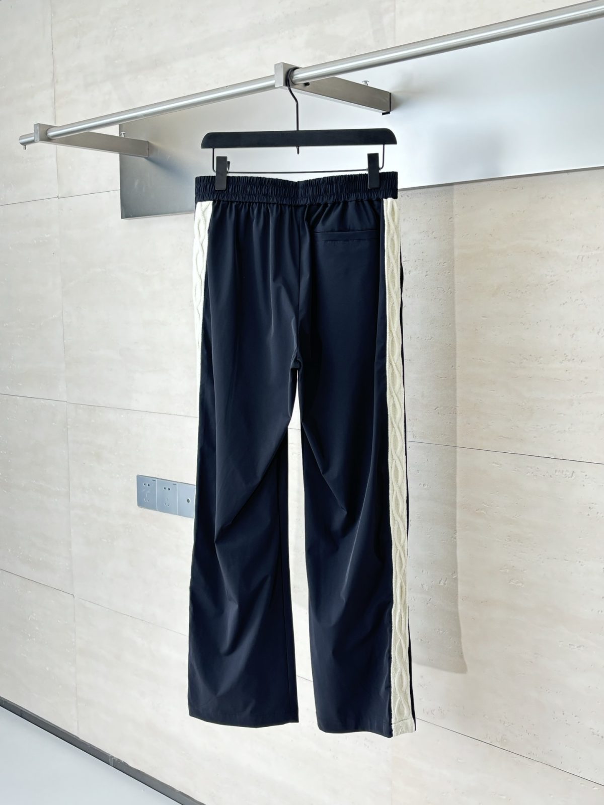 Louis Vuitton Unisex Pants Size S-XL - Image 3