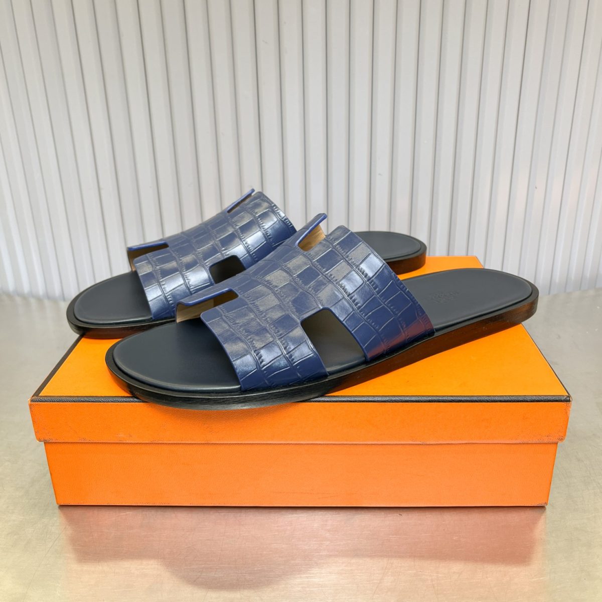 Hermes lzmir Sandals Size 40-45 - Image 1