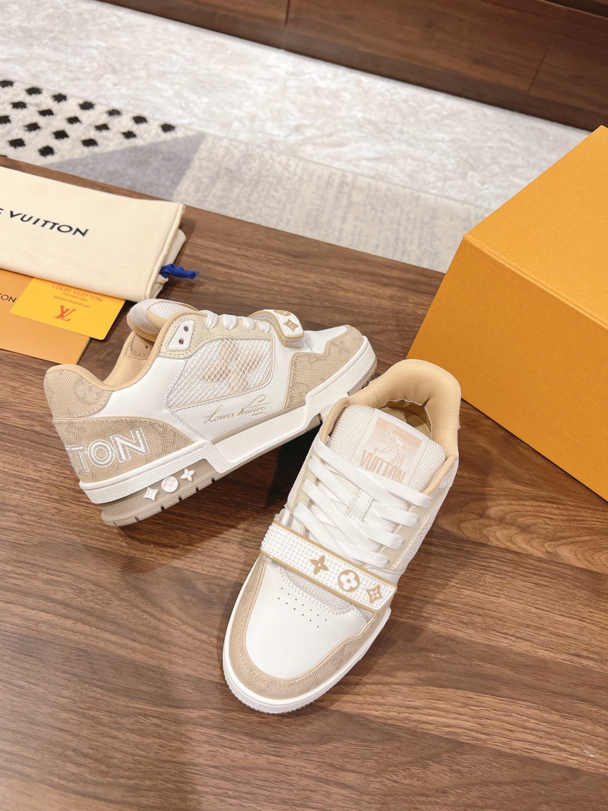 Louis Vuitton LV Trainer Velcro Strap Sneaker Size 36-46 - Image 5