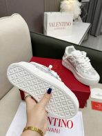 Valentino 2023 new Sneaker size 35-46 - Image 9