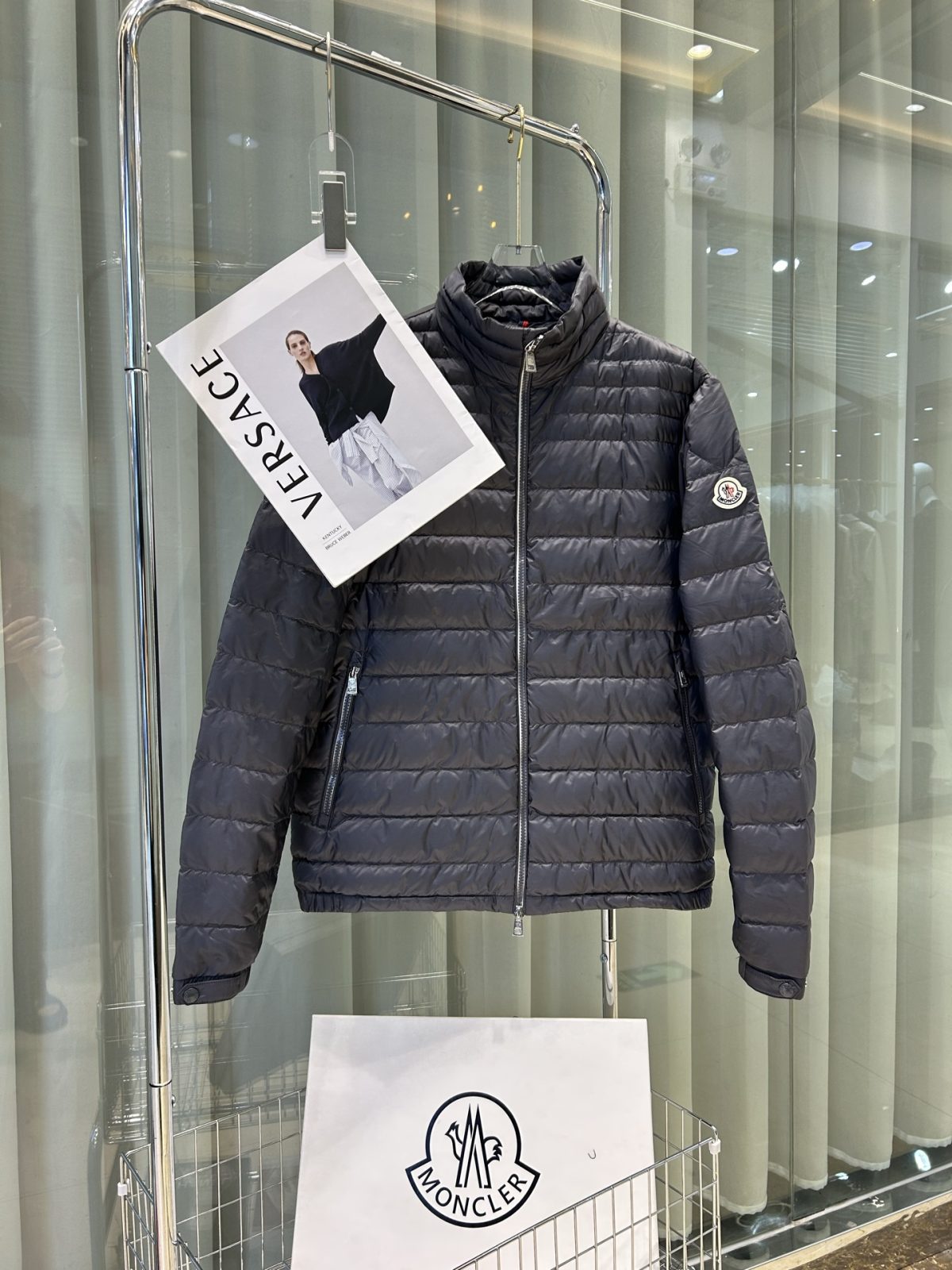 Moncler 25SS Arnique Down Jacket Size 1-5 - Image 1