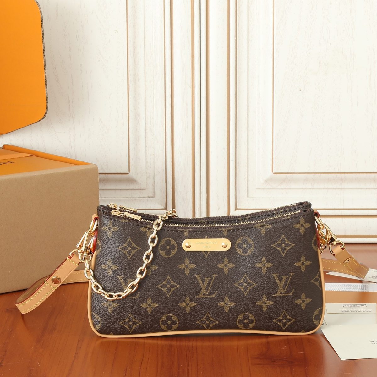 Louis Vuitton M83008 Liv Pochette Shoulder Bag Size 24.5*13.5*6.5cm - Image 1