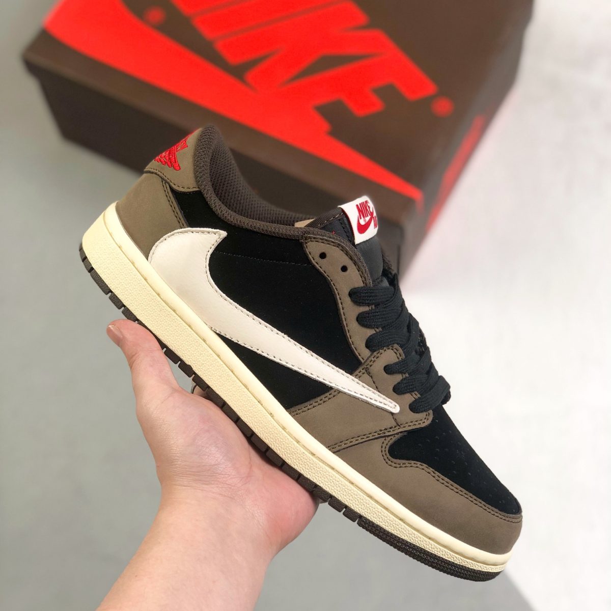 Nike Air Jordan 1 x Travis Scott Low Top Sneaker Shoes Gr. 36-46 - Image 1