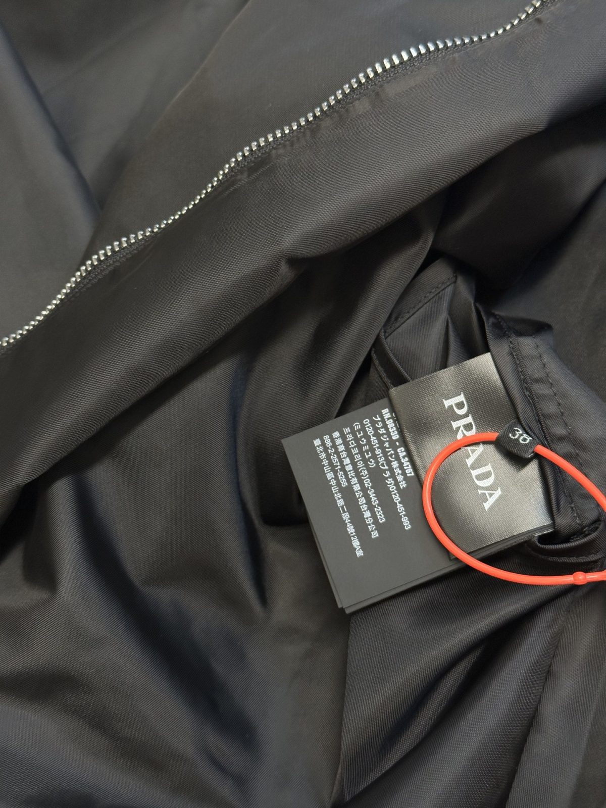 Prada New Jacket Triangle mark Size S-XL - Image 2