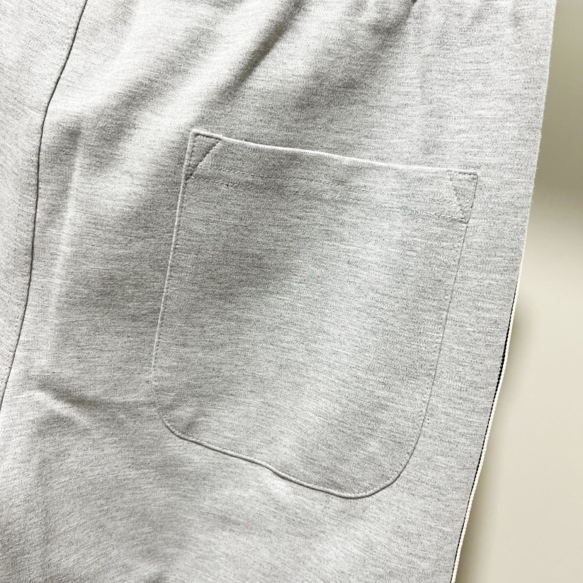 Moncler Unisex Pants Size S-XXL - Image 4