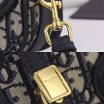 Dior Bobby East-West Bags for Women Size 21*12*5.5cm - Image 3