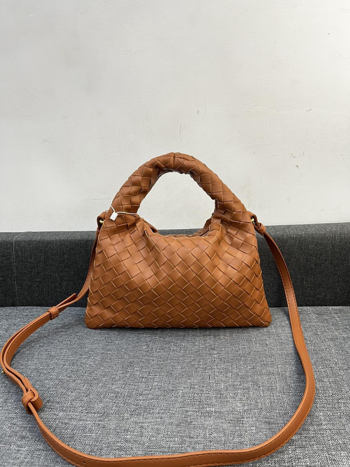 Copy Bottega Veneta HO Shoulder Bags 28*17cm - Image 4