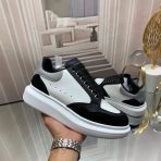 Alexander McQueen Oversized Sneaker size 36-46 - Image 2