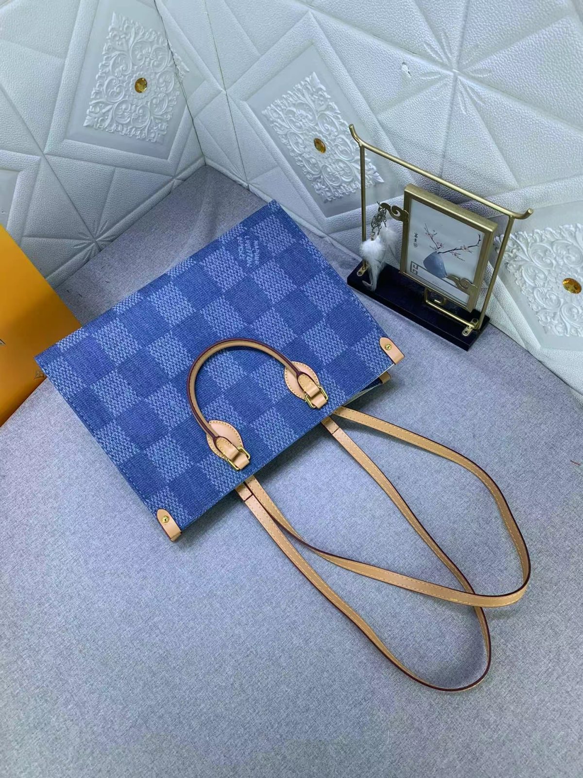 Louis Vuitton Monogram Onthego Denim Cowboy Women Shopping Bags 35*27*14cm - Image 5