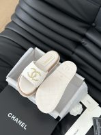Chanel 2024 New Slippers Size 36-41 - Image 6