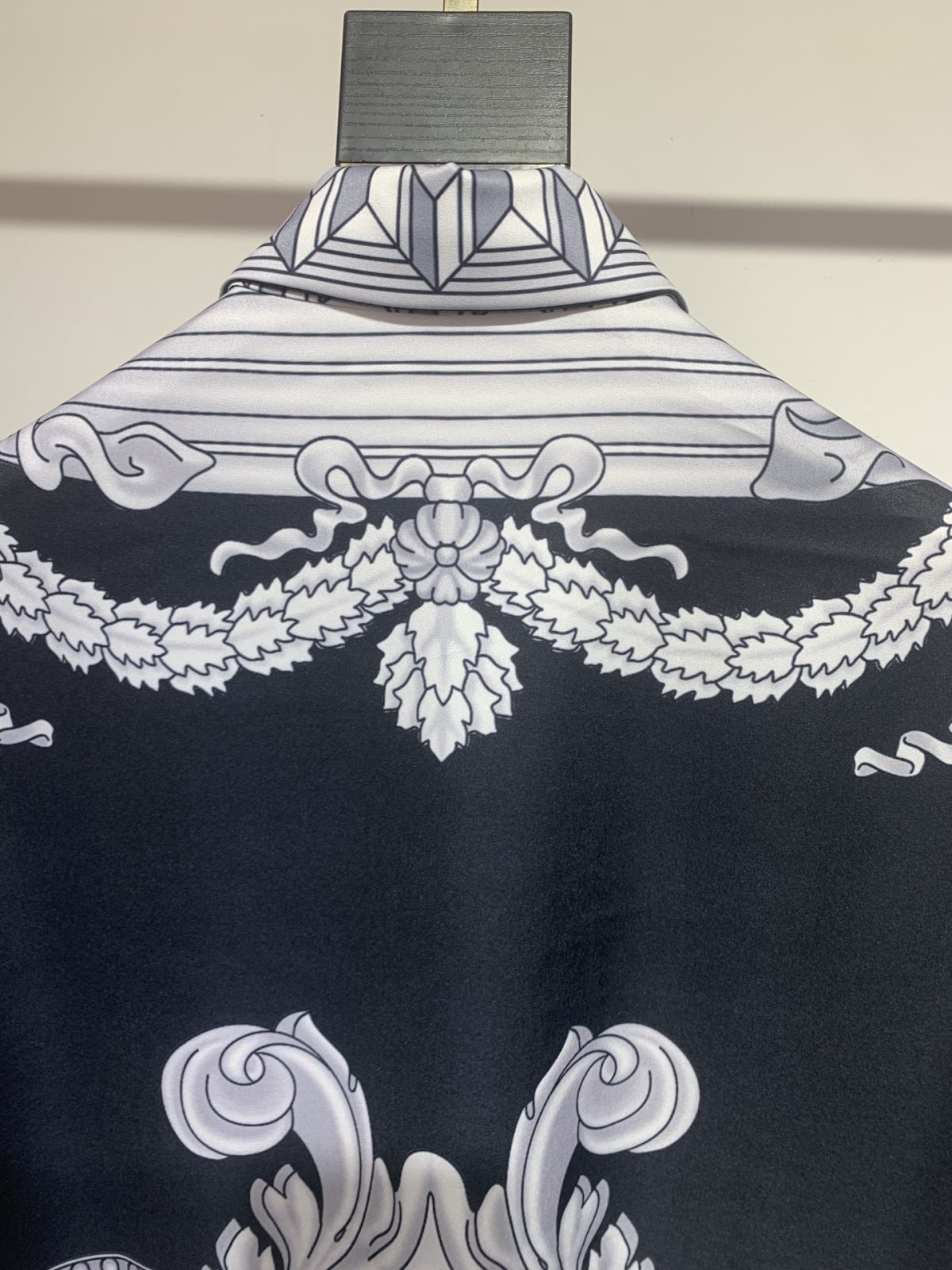 Versace 2025 new Shirt Size S-2XL - Image 5