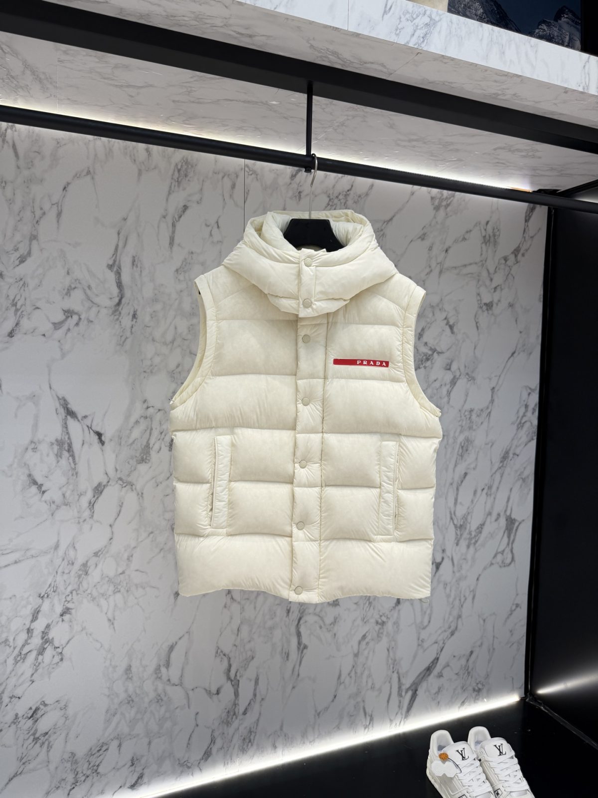 Prada Unisex Winter Jacket Size 48-56 - Image 2