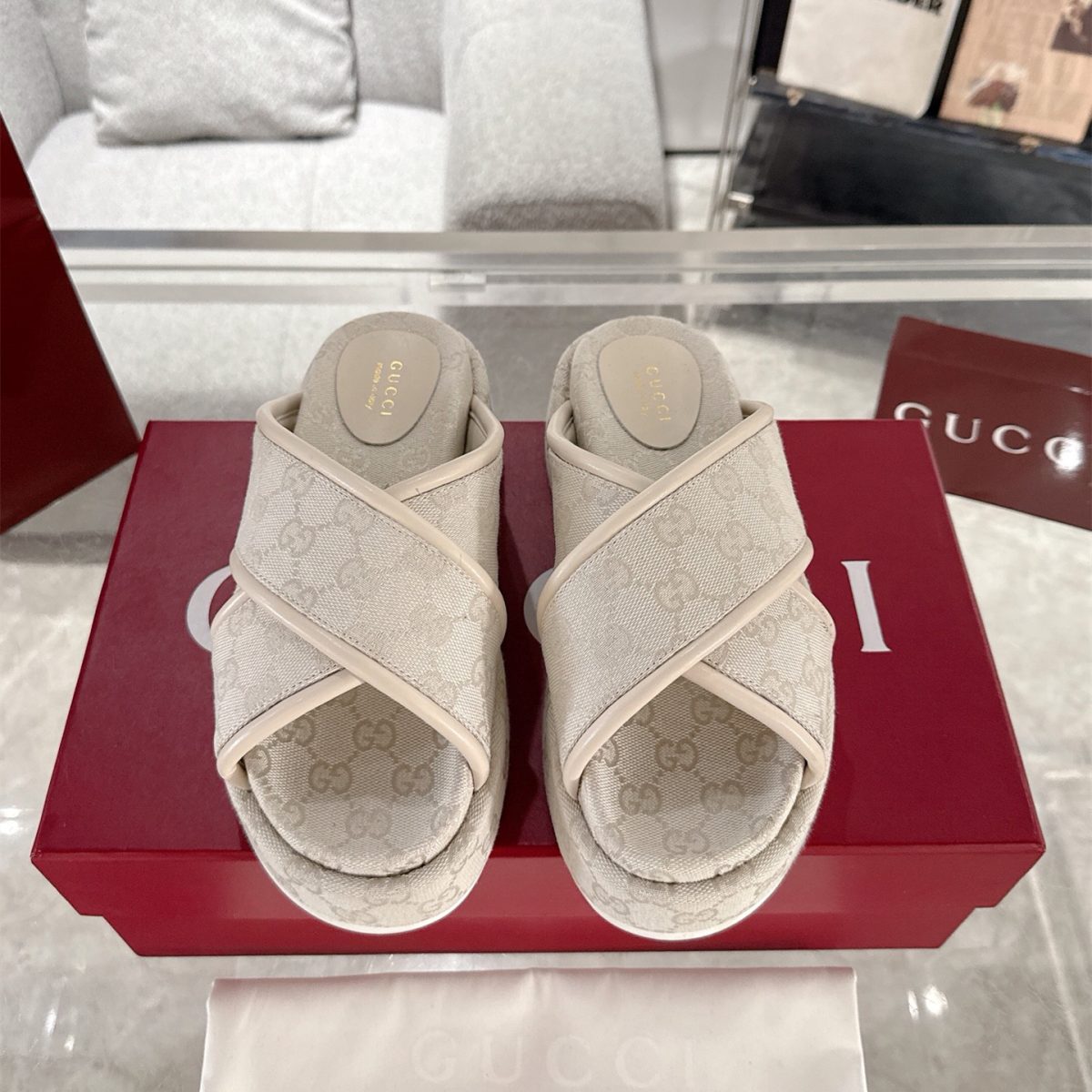 Gucci Platform Sandal Slippers Size 36-44 - Image 1