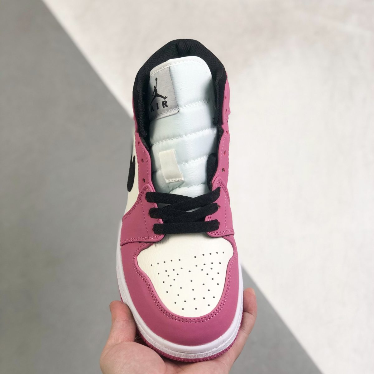Nike Air Jordan 1 High Top Sneakers Shoes Gr. 36-46 - Image 2