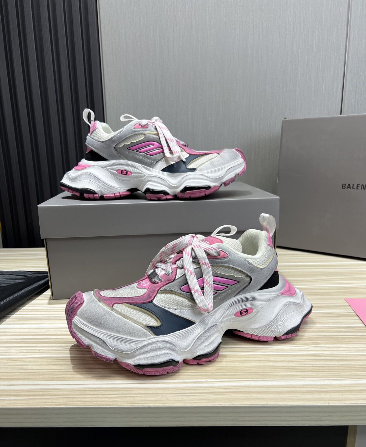 Balenciaga Summer 24 Cargo Sneaker Size 36-45 - Image 3