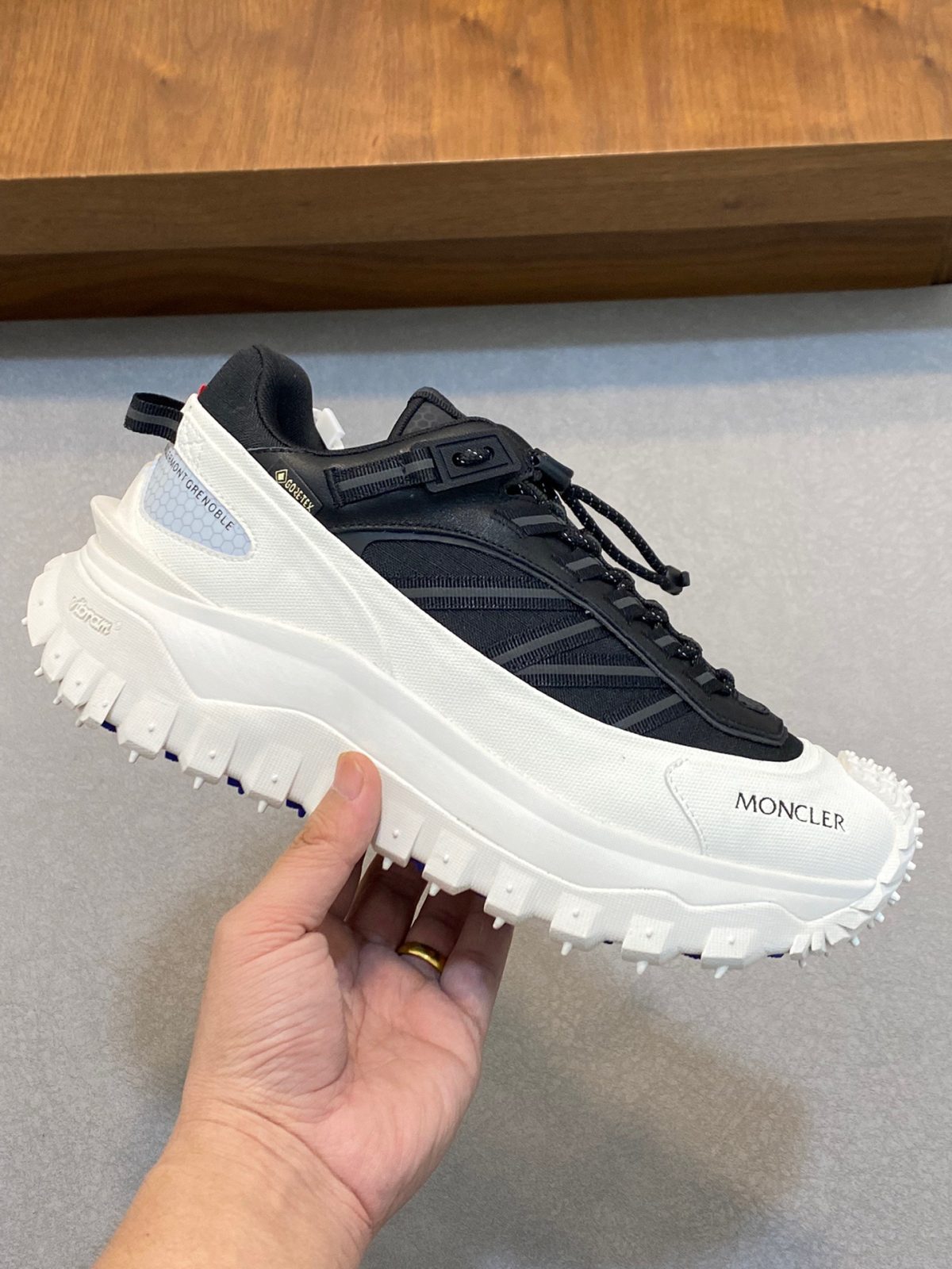 Moncler Trailgrip Gtx Sneaker Size 40-45 - Image 6