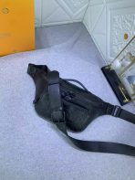 Louis Vuitton Rush Monogram Shadow Men Bags Size 30*15*8cm - Image 5
