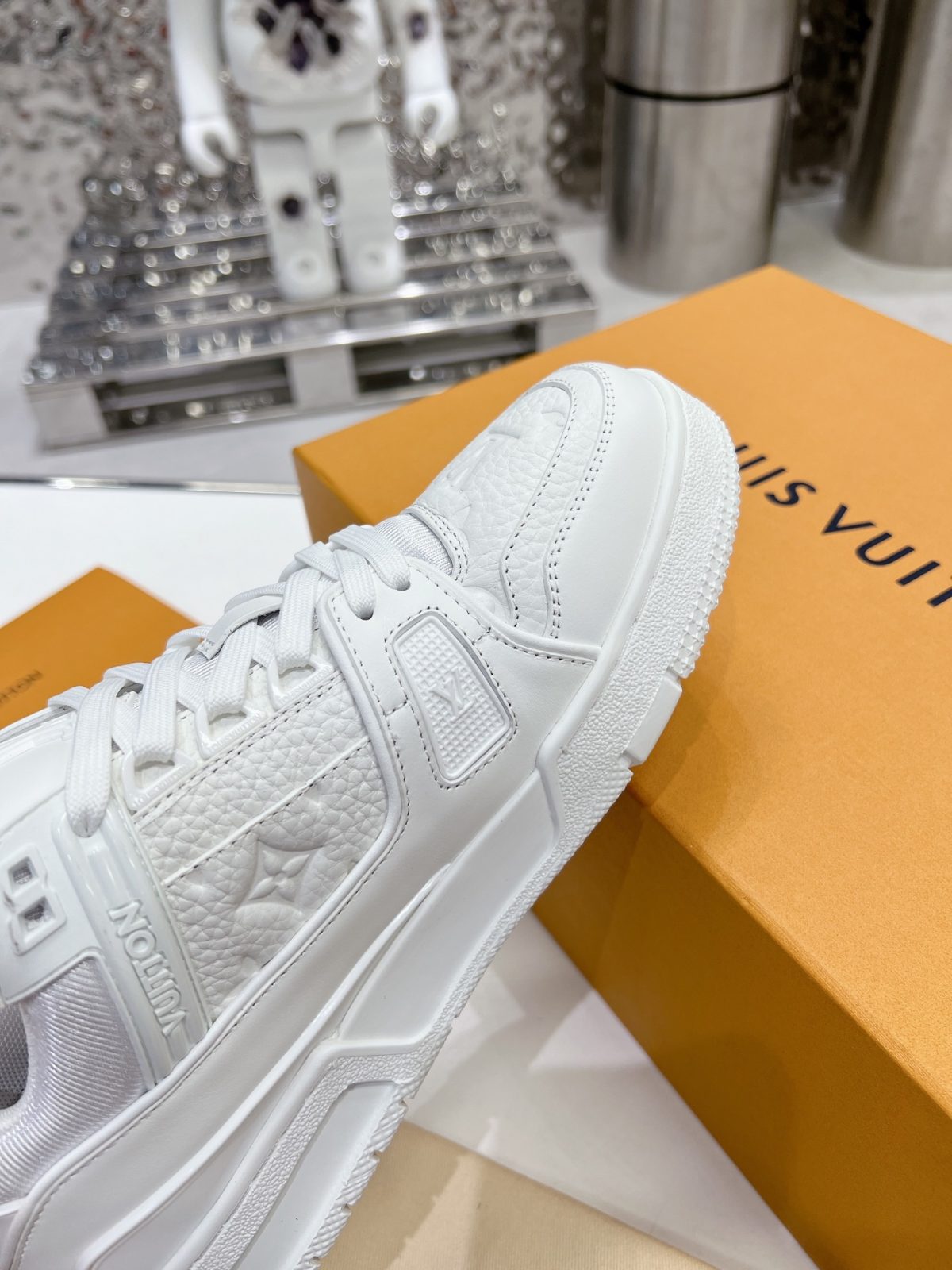 Louis Vuitton Trainer Sneaker White Size 36-46 - Image 5