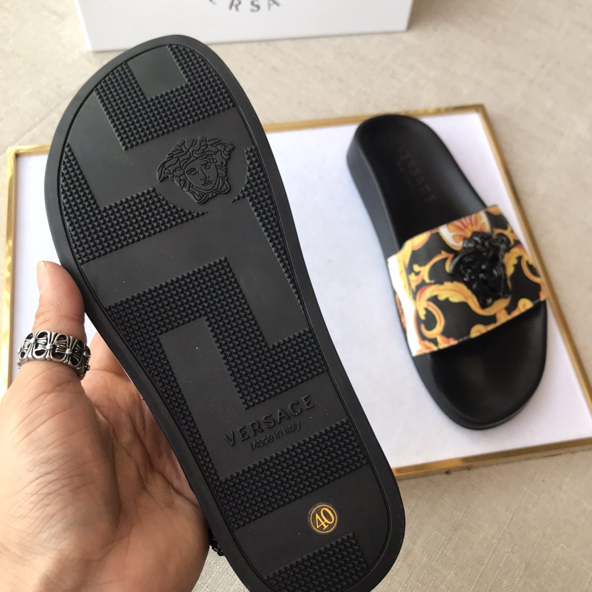 Versace Mens Women Sandals Gr. 36-46 - Image 6