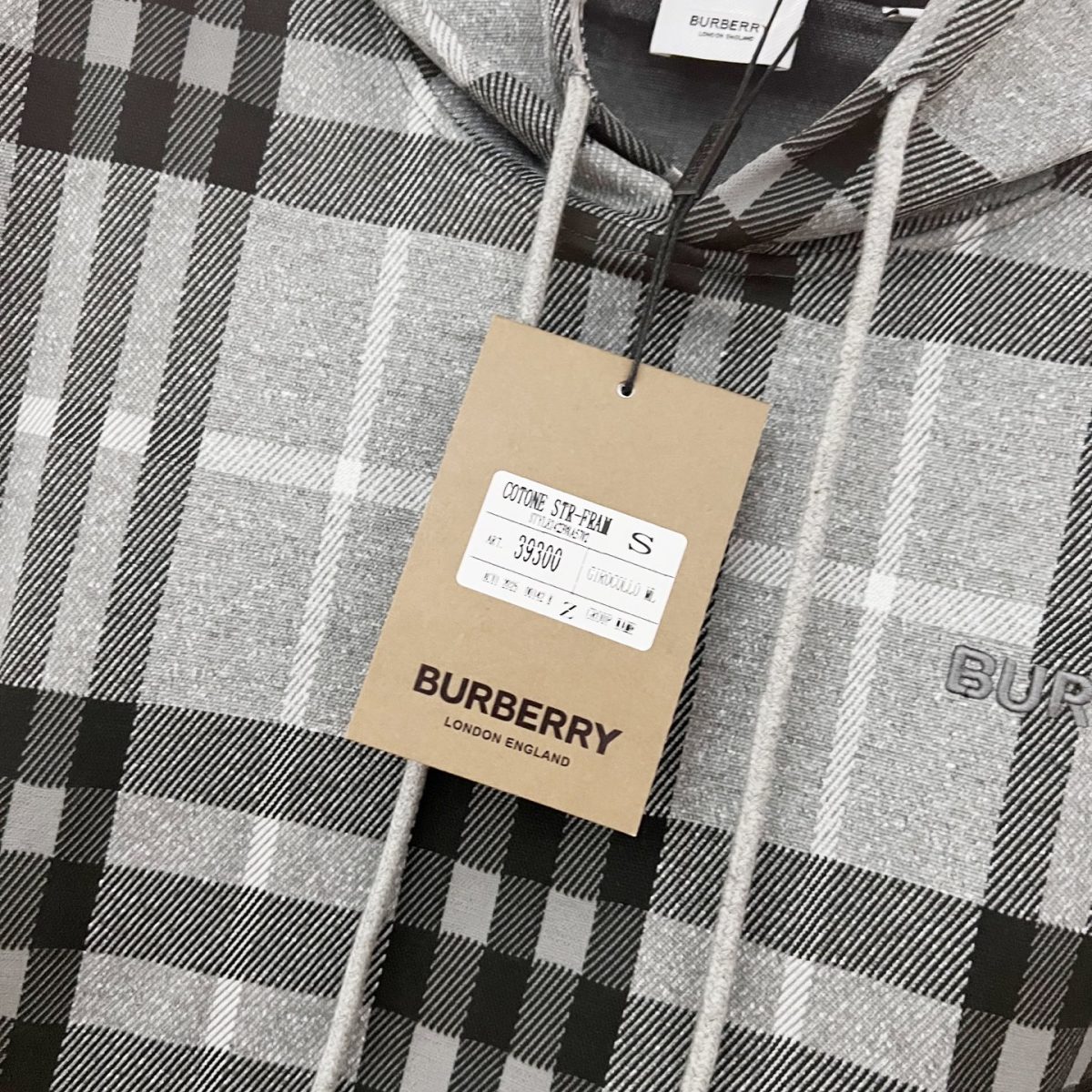 Burberry Unisex Sweatshirt Size S-XL - Image 4