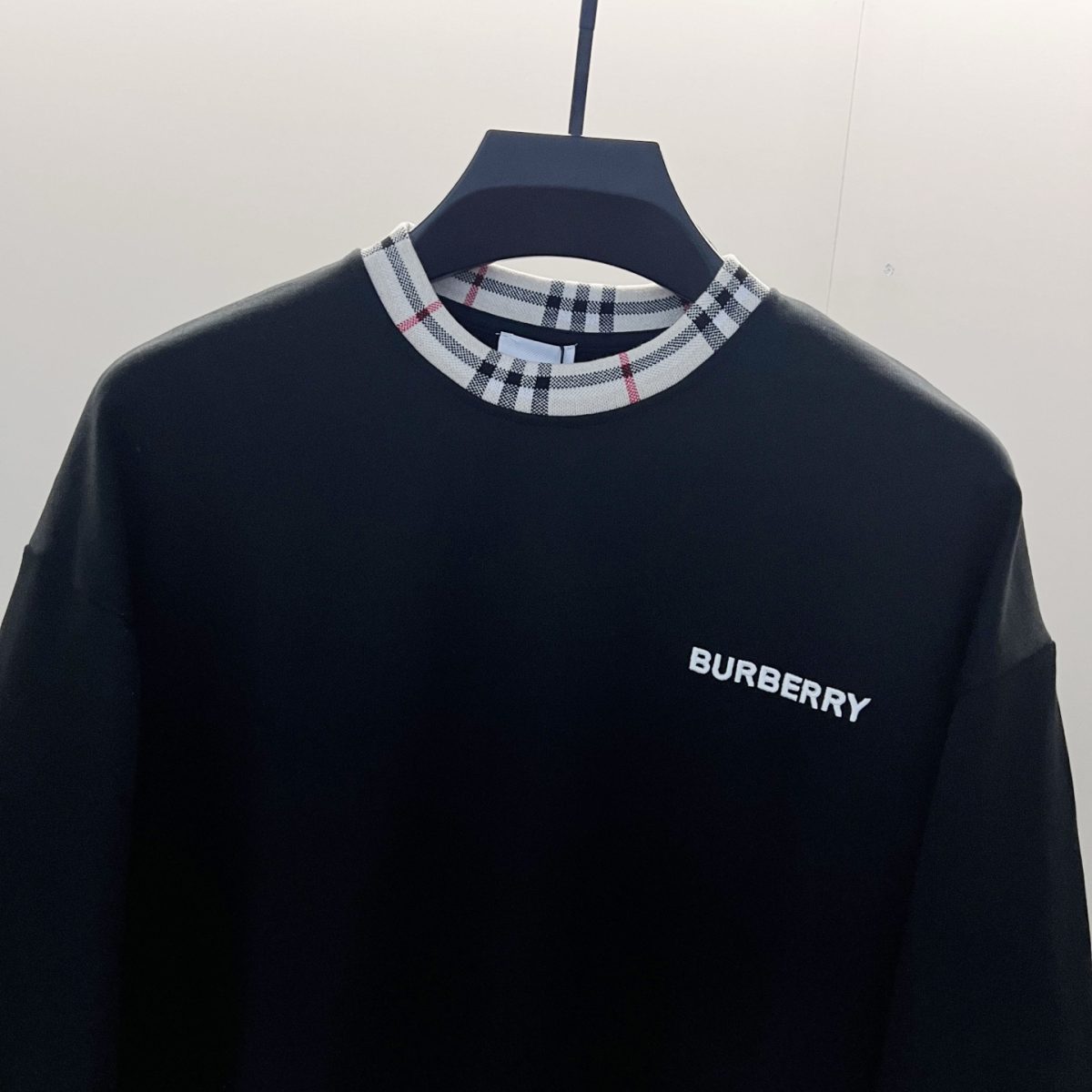 Burberry New Unisex Sweatshirt Size XS-L - Image 4