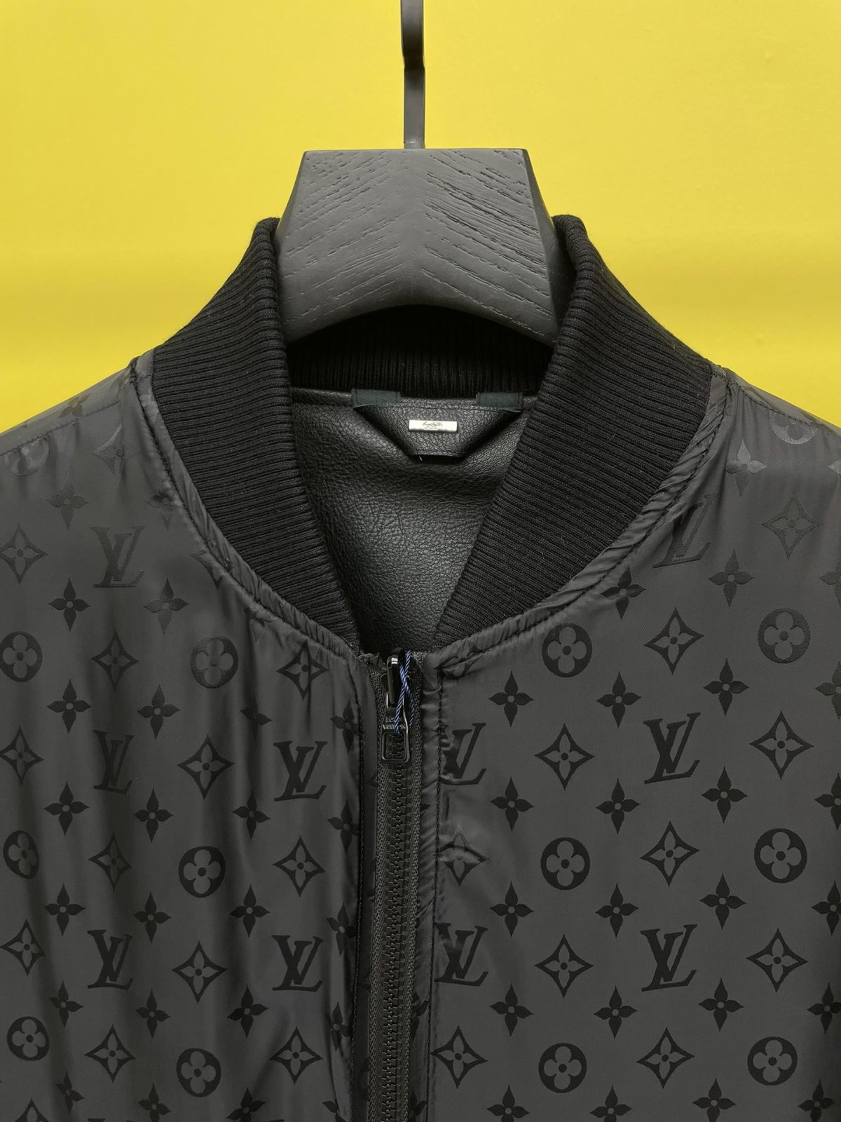 Louis Vuitton Unisex Jacket Size S-XL - Image 3