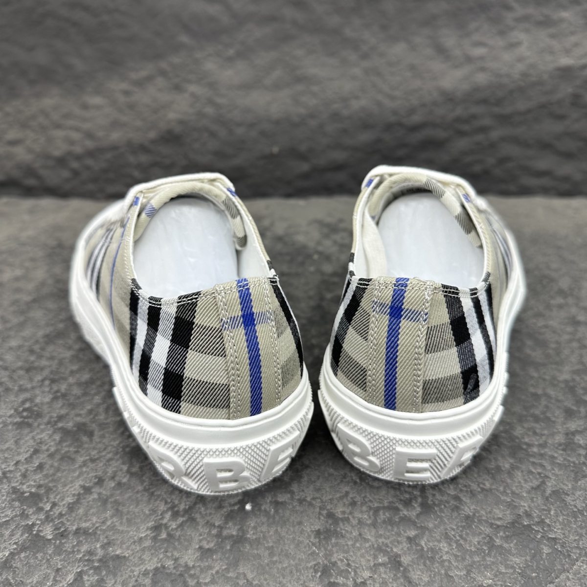 Burberry Sneaker Size 36-45 - Image 8