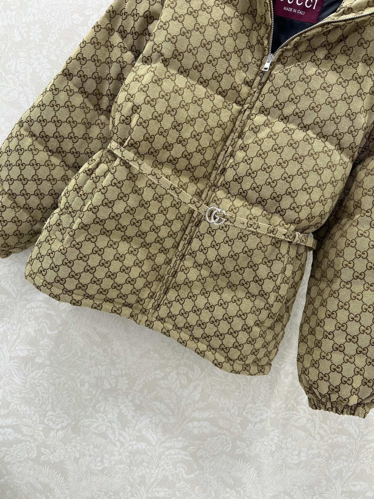 Gucci Women Winter Down Jacket Size S-XL - Image 5