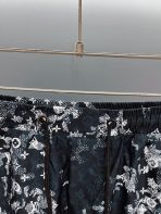 Louis Vuitton Beach Pants Size M-XXXL - Image 3