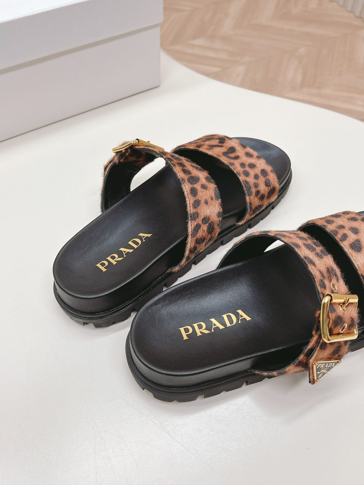 Prada 2024ss Slippers Size 36-40 - Image 6