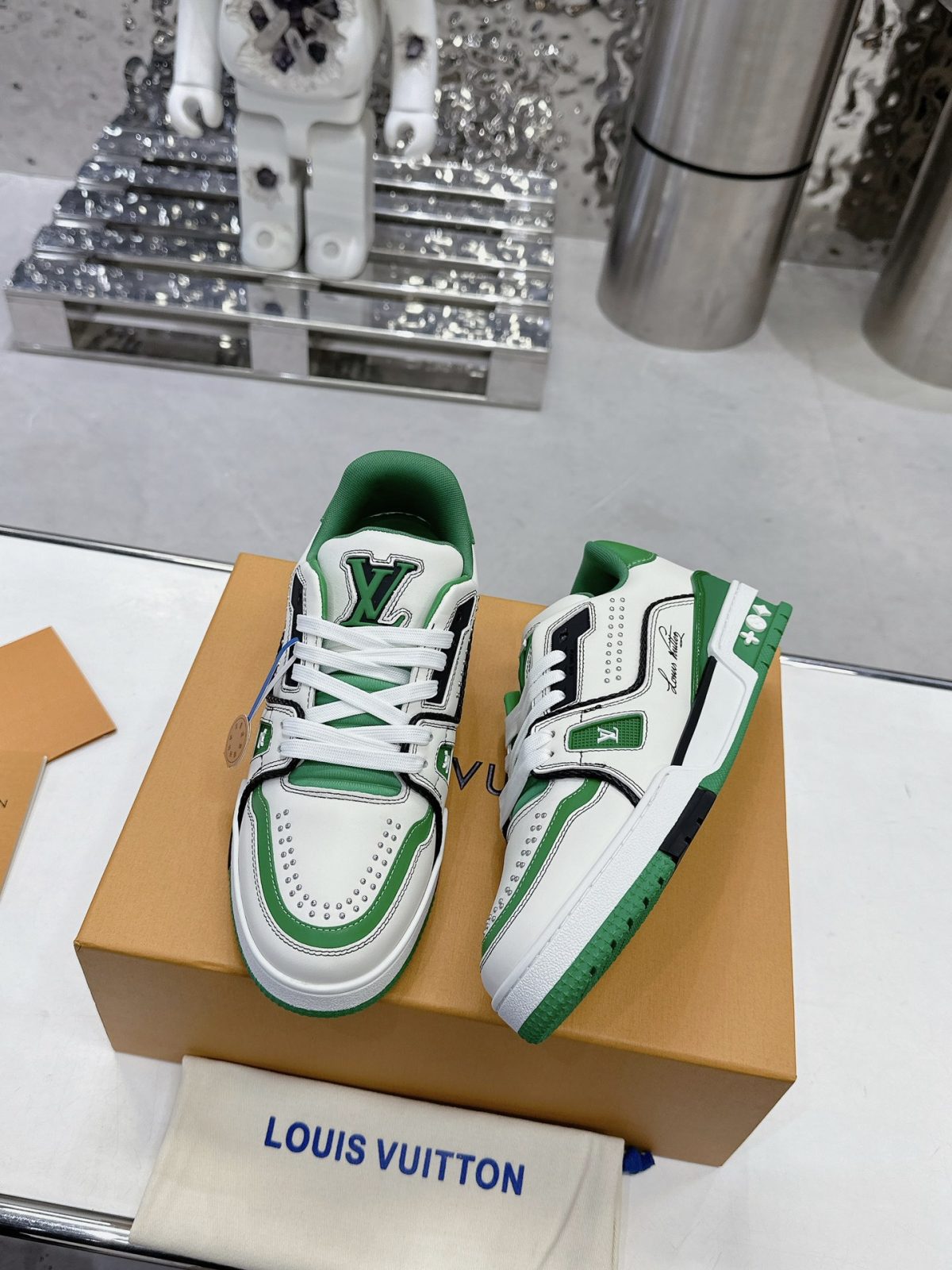Louis Vuitton LV Trainer Maxi Sneaker Size 36-46 - Image 3