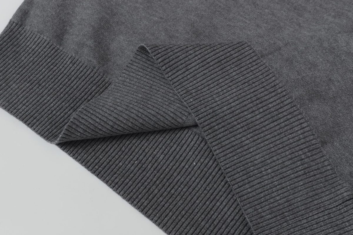 Thom Browne Unisex Sweatshirt Size S-L - Image 5