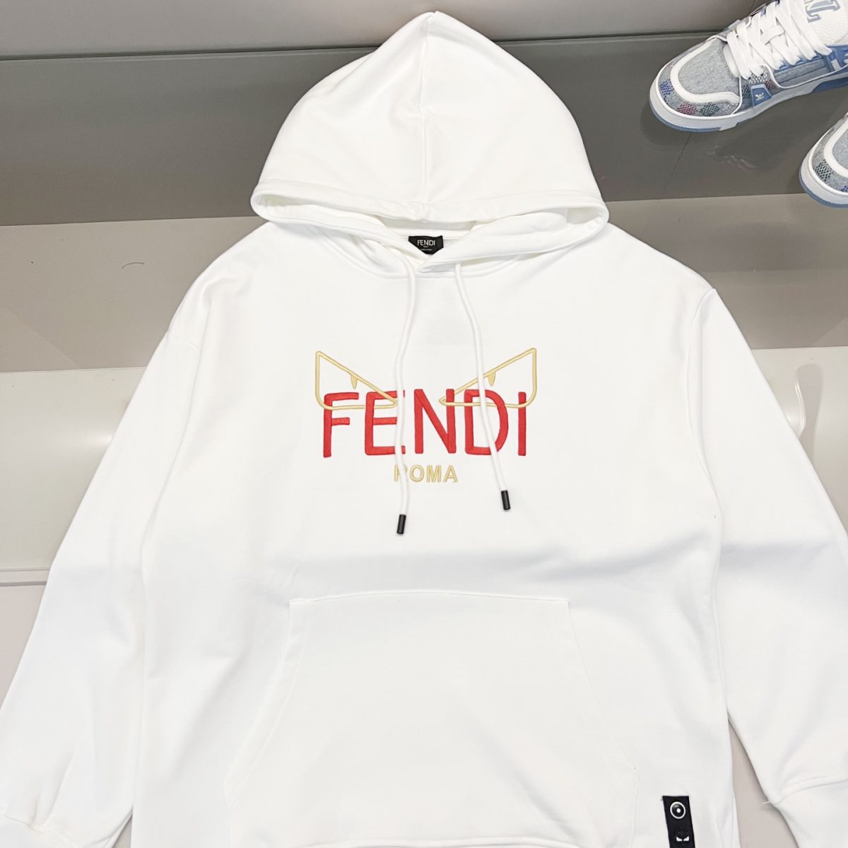 Fendi Unisex Sweatshirt Size S-XL - Image 4