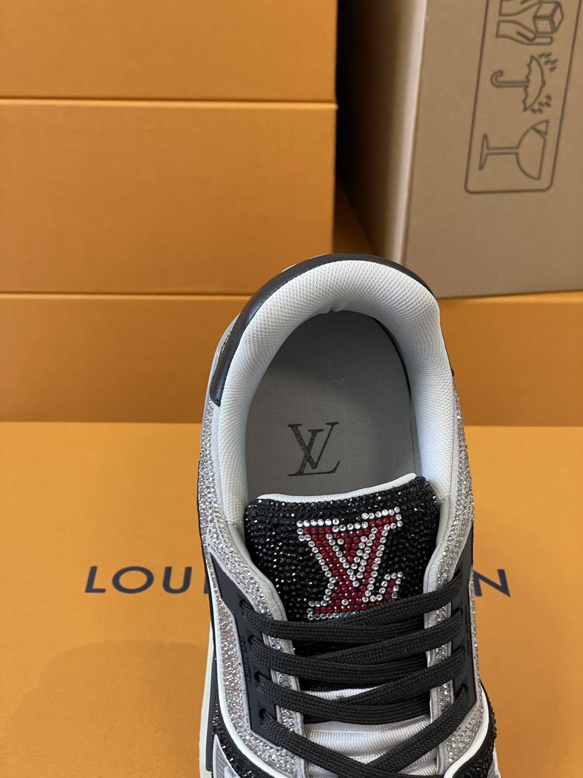 Louis Vuitton LV Trainer Diamond Sneaker Size 36-46 - Image 7